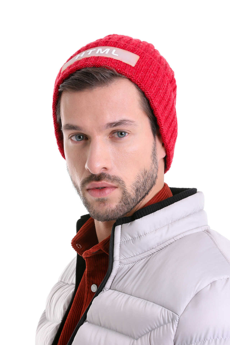 Kırmızı Pamuklu Örgü Bere - HTML (1)