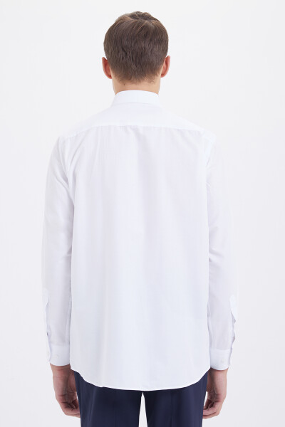 Klasik Beyaz Gömlek - 4