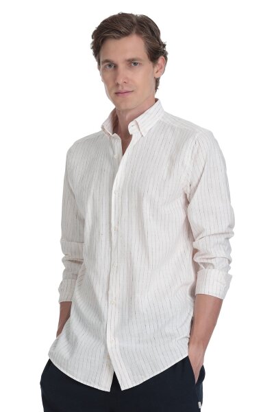 Krem Comfort Fit Çizgili Düğmeli Yaka Pamuk-Keten Uzun Kollu Gömlek - 6