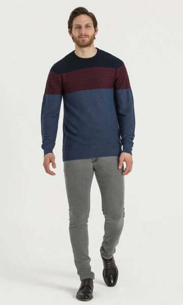 Bisitlet Yaka Lacivert Triko Kazak - 2