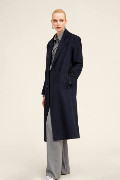 Saykı Woman Lacivert Dinamik Fit Ceket Yaka Kaşe Manto - 2