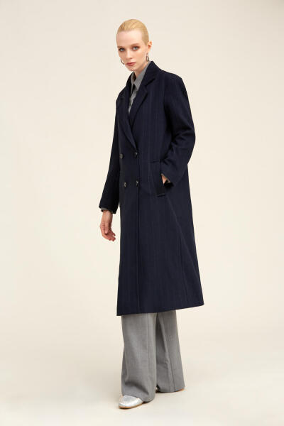 Saykı Woman Lacivert Dinamik Fit Ceket Yaka Kaşe Manto - 10