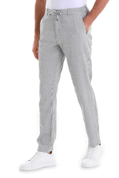 Lacivert Dinamik Fit Çizgili Yandan Cepli Jogger Pantolon - 3