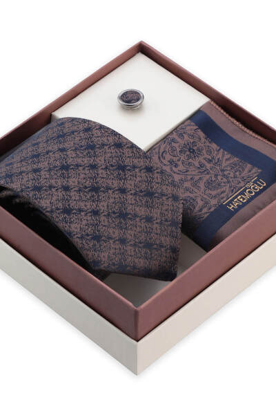 Lacivert Kravat Mendil ve Yaka Rozeti 3'lü Set - 2