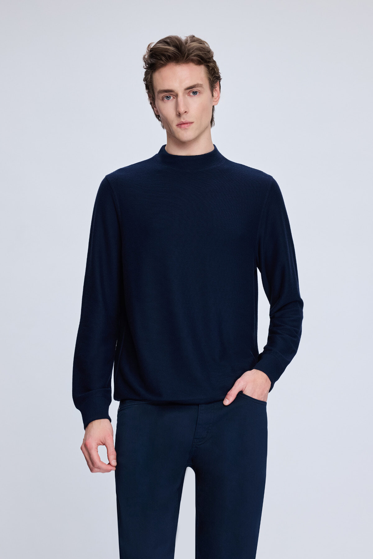 Lacivert Regular Fit Jakarlı Yarım Balıkçı Yaka Sweatshirt - 1