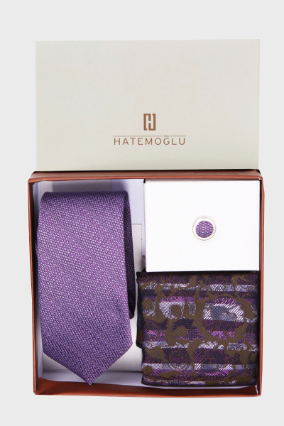 Mor Üçlü Kravat Mendil Yaka Rozeti Set - 2