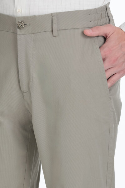 Yeşil Rahat Kesim Pamuklu Yandan Cepli Jogger Pantolon - 4