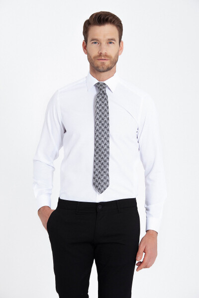 Beyaz Regular Fit Armürlü Gömlek - 1