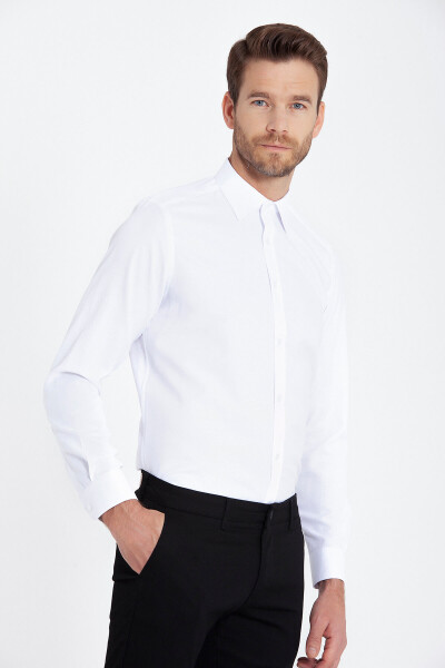 Beyaz Regular Fit Armürlü Gömlek - 8