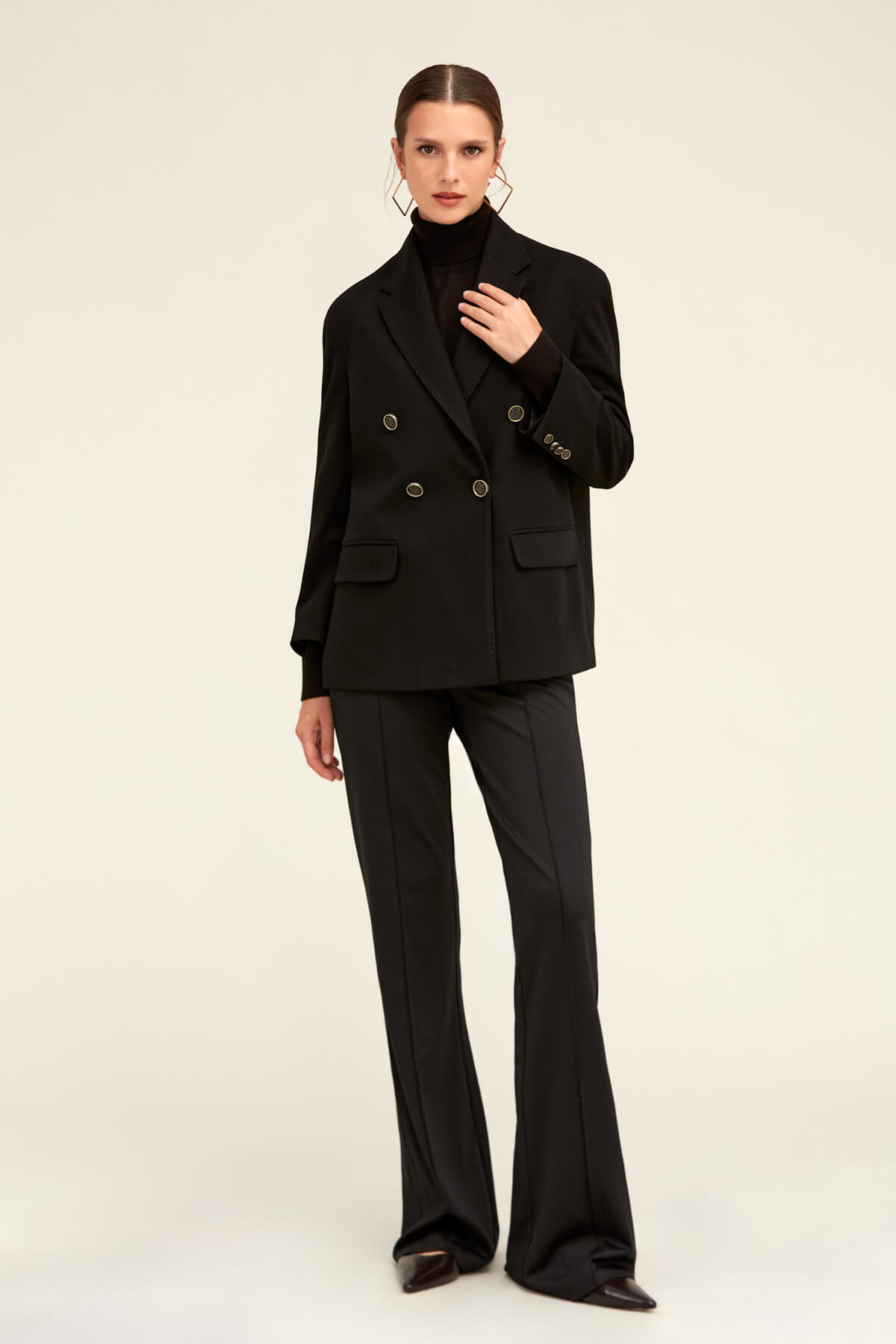 Saykı Woman Siyah Regular Fit Kruvaze Kadın Ceket - 1