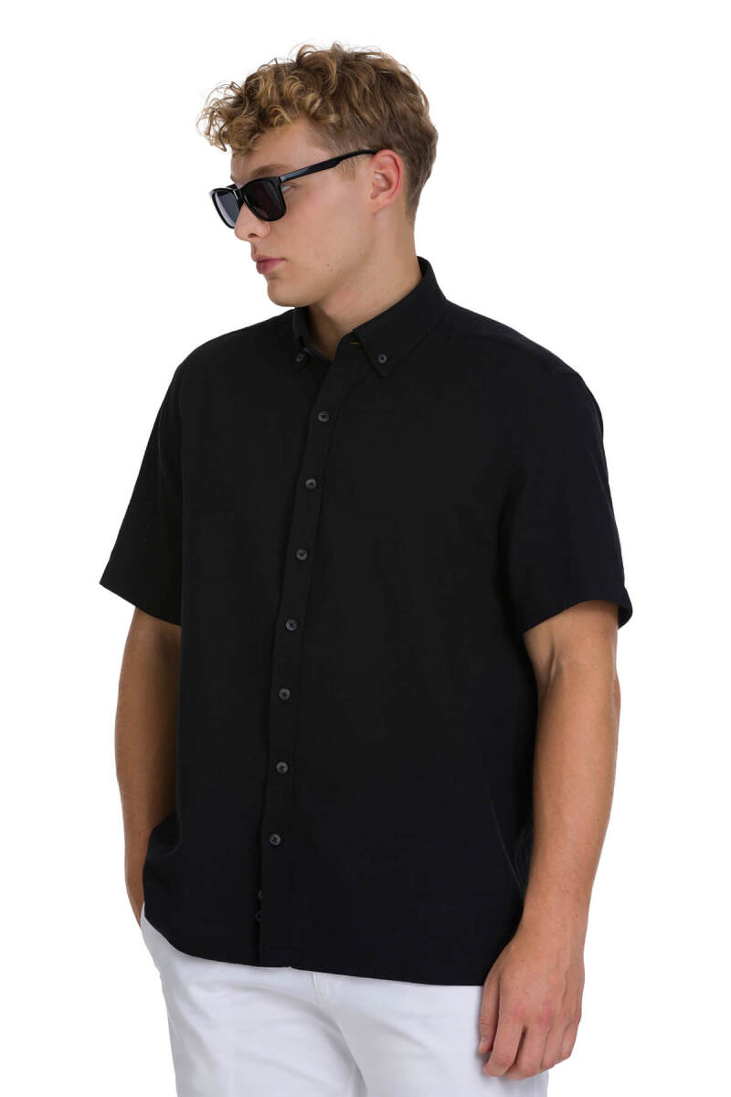 Siyah Comfort Fit 100% Pamuk Düğmeli Yaka Kısa Kollu Pamuk Gömlek - HTML (1)