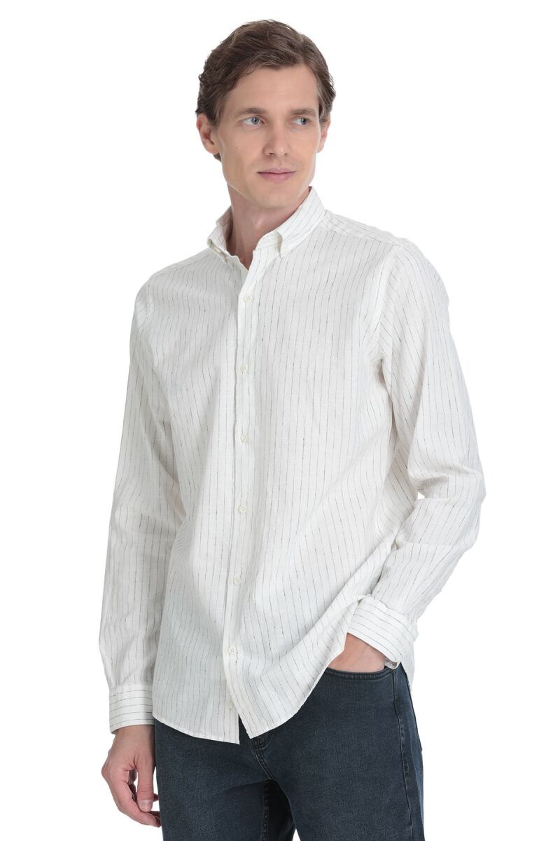 Siyah Comfort Fit Çizgili Düğmeli Yaka Pamuk-Keten Uzun Kollu Gömlek - Saykı