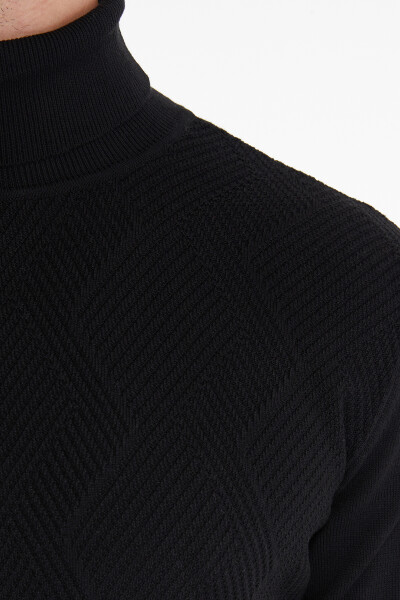 Siyah Desenli Balıkçı Yaka Triko Kazak - 8