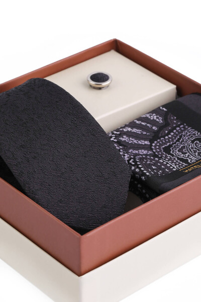 Siyah Üçlü Yaka Rozeti Kravat Mendil Set - 4