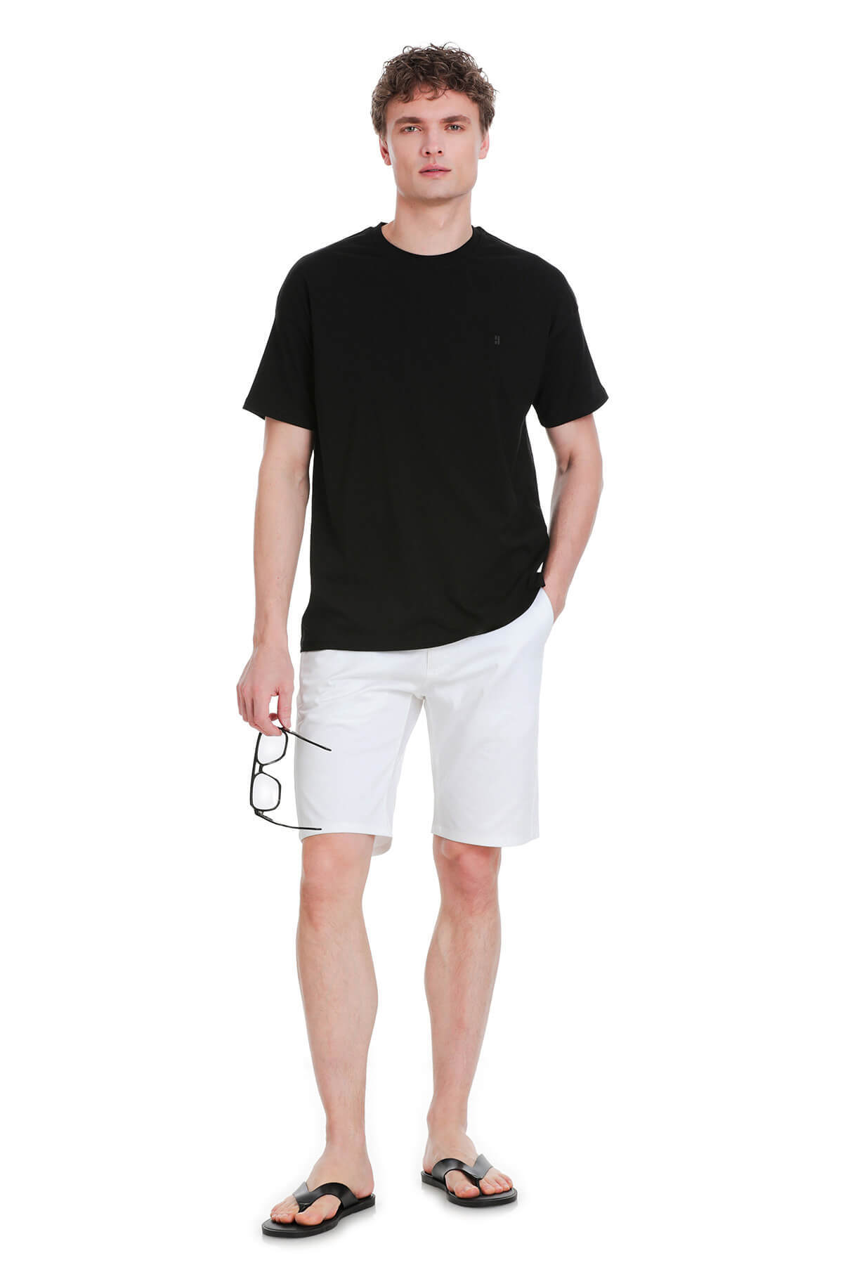 Siyah Regular Fit 100% Pamuk Bisiklet Yaka Oversize Tişört - 2