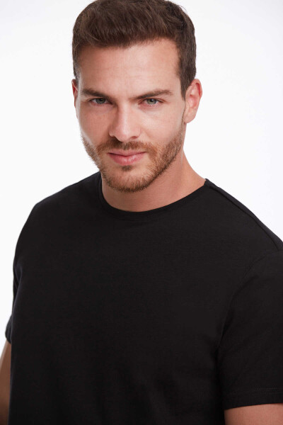 Siyah Regular Fit Bisiklet Yaka 100% Pamuk Tişört - 4