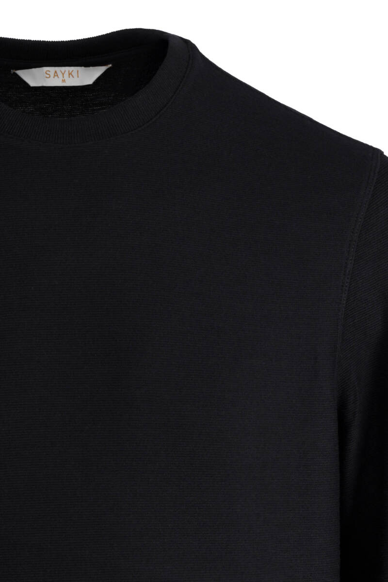 Siyah Regular Fit Bisiklet Yaka Sweatshirt - Saykı (1)