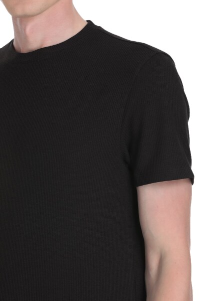 Siyah Regular Fit Bisiklet Yaka Tişört - 4