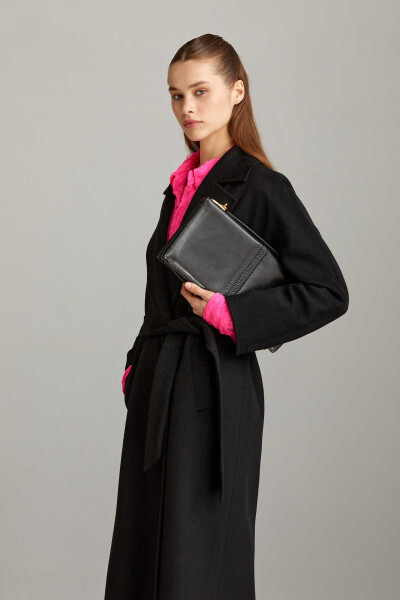 Saykı Woman Siyah Regular Fit Mono Yaka Yünlü Kemerli Basic Kaşe Manto - 3