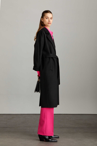 Saykı Woman Siyah Regular Fit Mono Yaka Yünlü Kemerli Basic Kaşe Manto - 4
