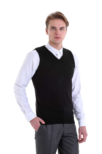 Siyah Comfort Fit V Yaka Yünlü Triko Süveter - 6