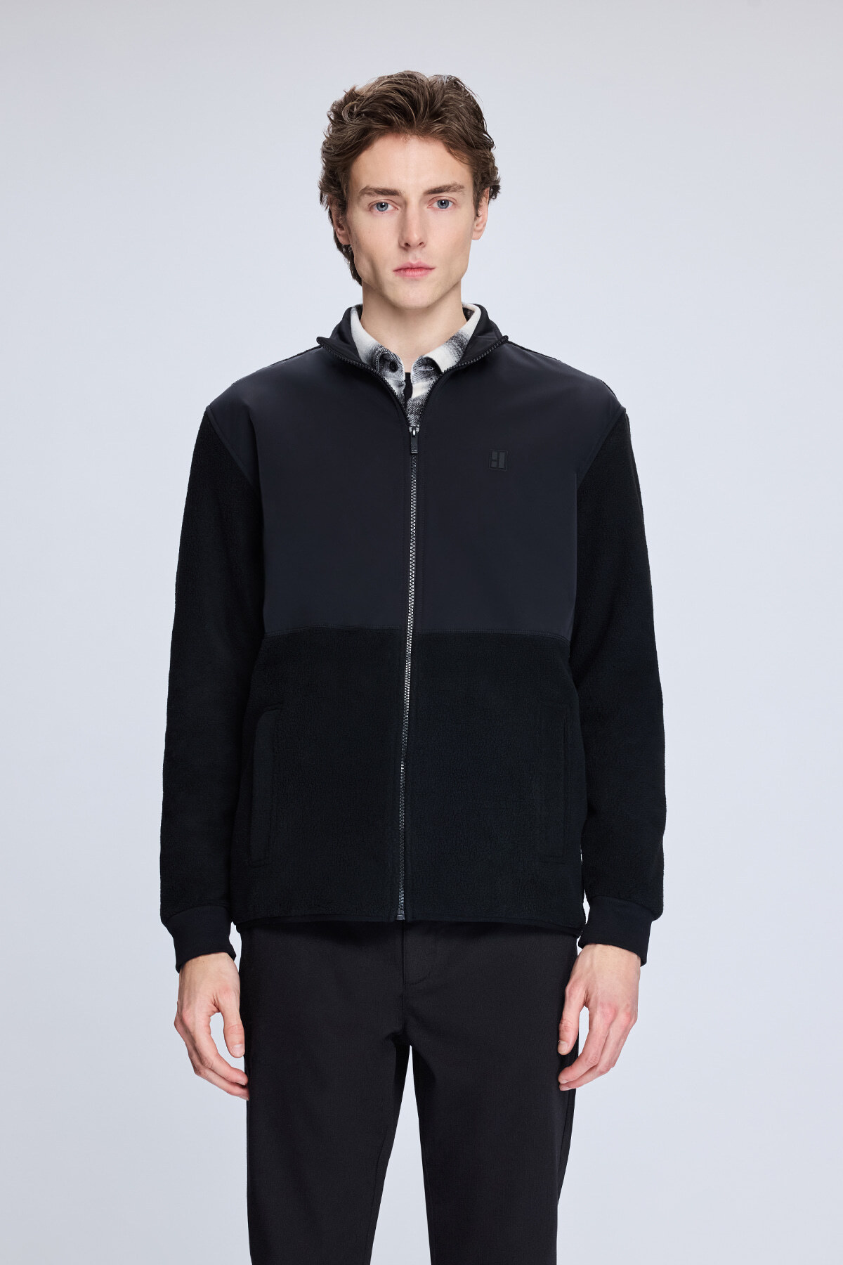 Siyah Regular Fit Hakim Yaka Baharlık Mont - 1