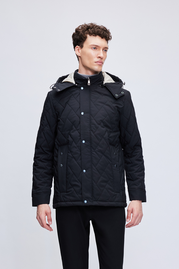 Siyah Regular Fit Hakim Yaka Kapitone Kapüşonlu Mont - Hatemoğlu