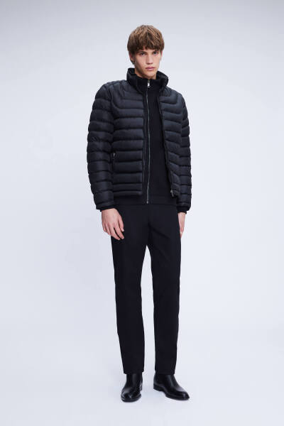 Siyah Regular Fit Hakim Yaka Şişme Mont - 2