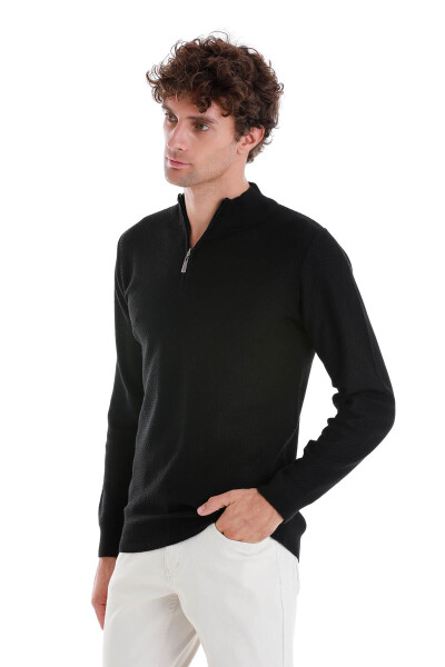 Siyah Regular Fit Jakarlı Yarım Balıkçı Yaka Fermuarlı Yünlü Triko Kazak - 4