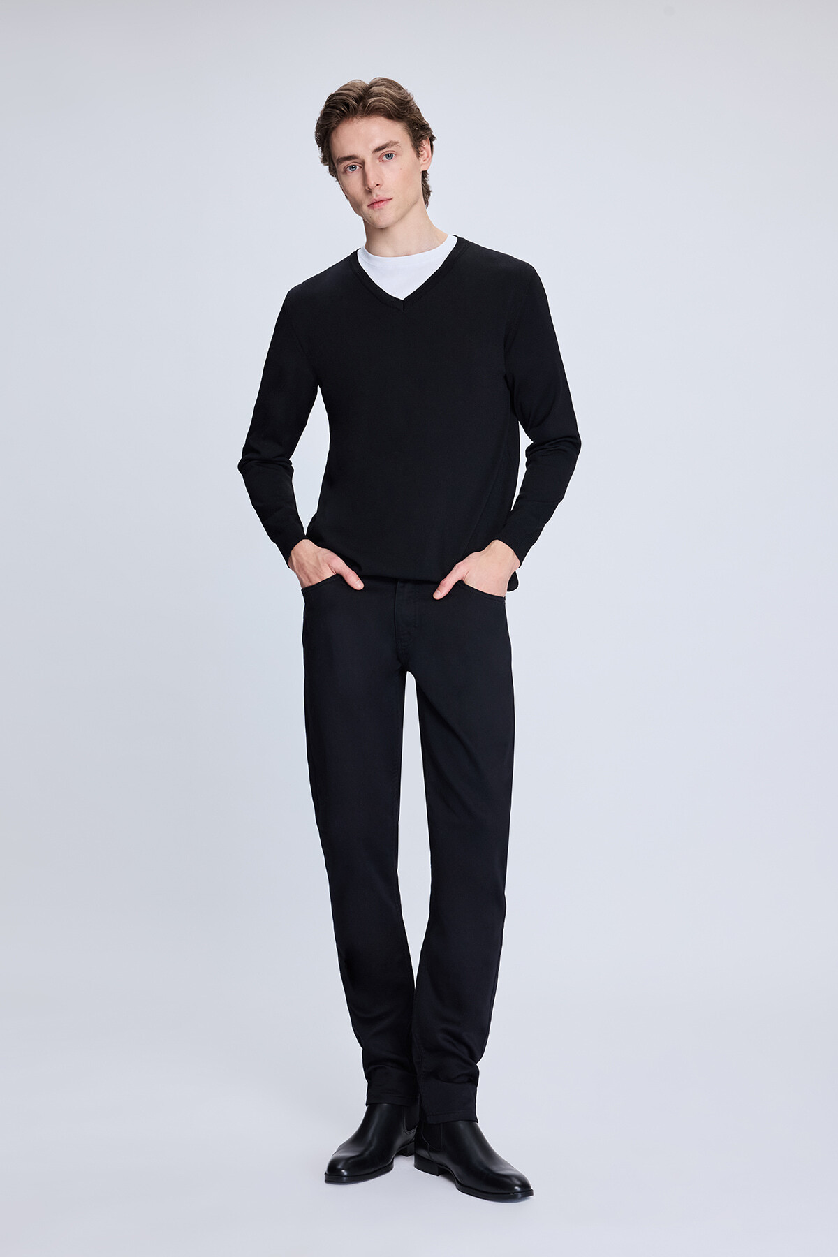 Siyah Regular Fit V Yaka Rayon Kazak - 2