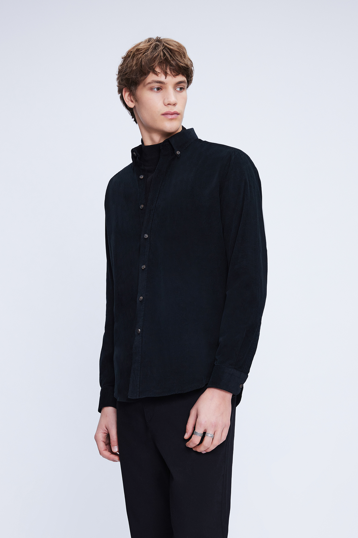 Siyah Slim Fit 100% Pamuklu Düğmeli Yaka Uzun Kollu Klasik Gömlek - 3