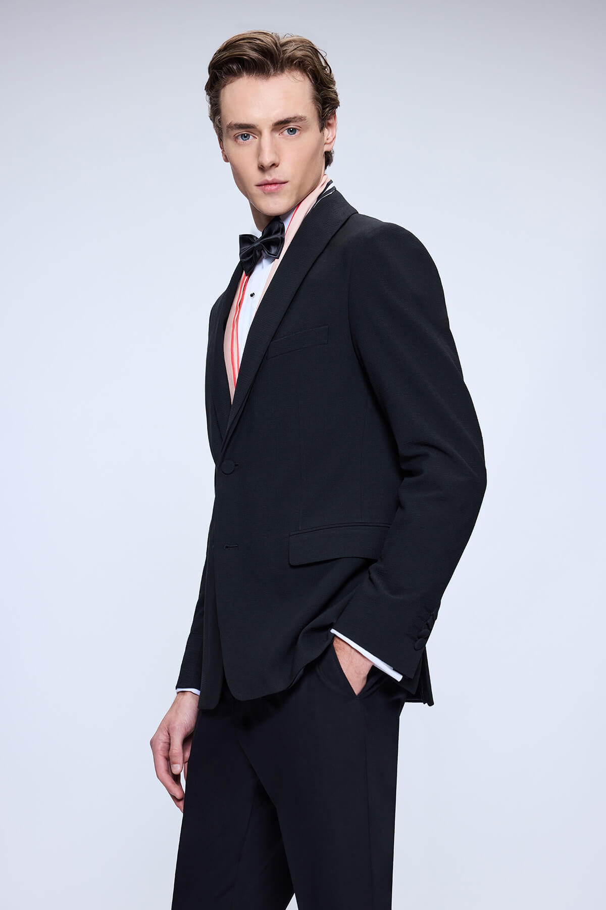Siyah Slim Fit Sivri Yaka Damatlık - 5