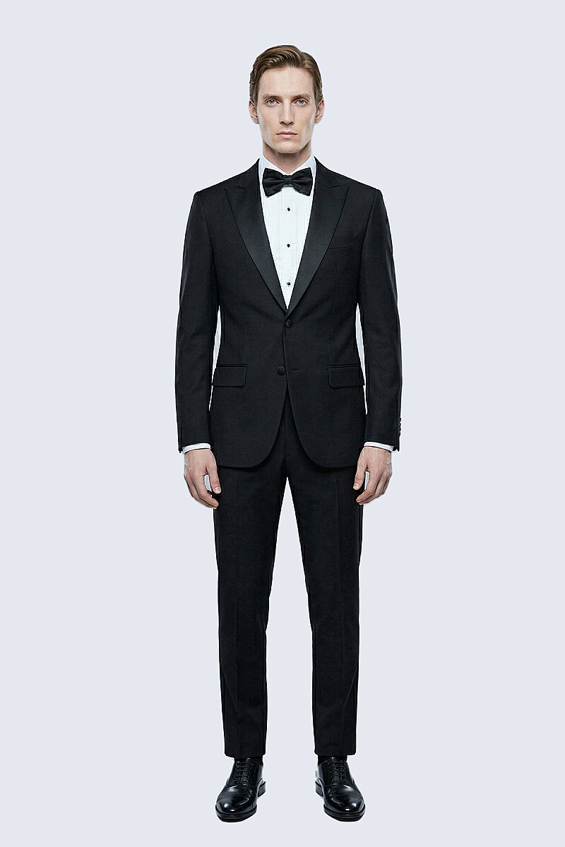 Siyah Slim Fit Sivri Yaka Klasik Takım Elbise
