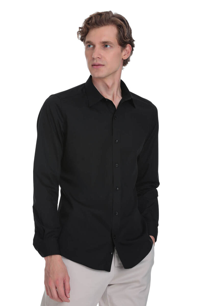 Siyah Slim Fit Slim Yaka Pamuklu Uzun Kollu Gömlek