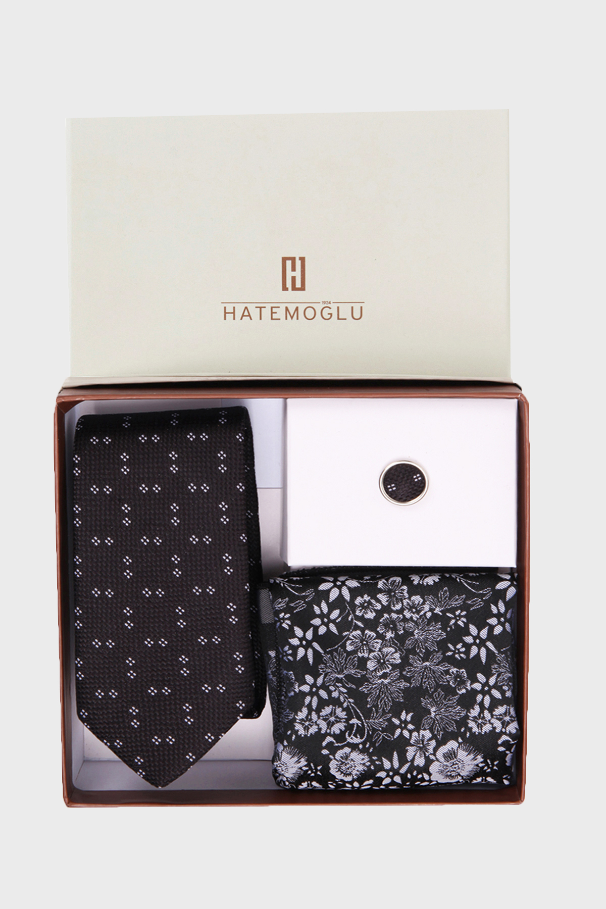 Siyah Yaka Pimi Kravat Mendil Set - 2