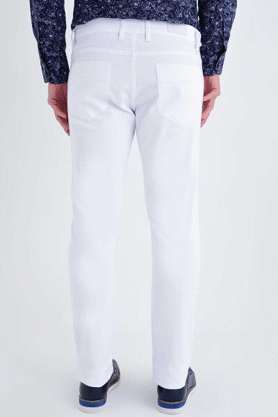 Beyaz Desenli Slim Fit Pantolon - 8