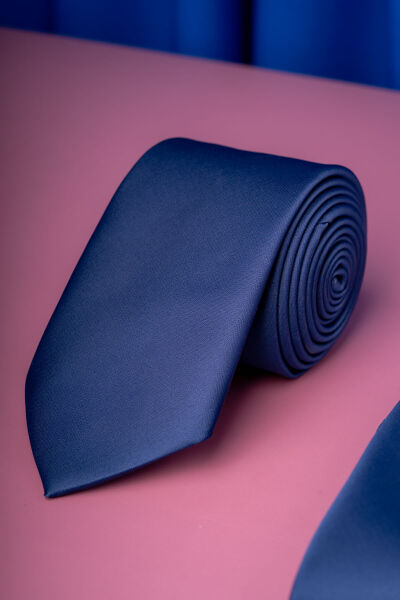 Su ve Leke Tutmayan 7 Cm Lacivert Kravat ve Mendil Seti - 2