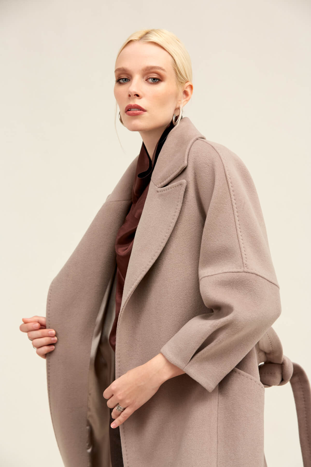 Saykı Woman Taş Regular Fit Ceket Yaka Kaşe Yünlü Oversize Manto - 8