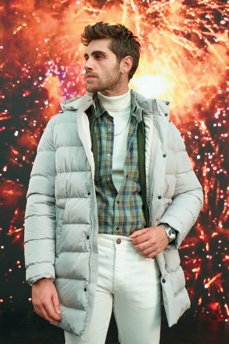 Taş Slim Fit Hakim Yaka Kapüşonlu Kaban - Hatem Saykı (1)