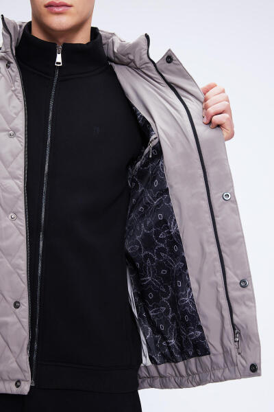 Vizon Regular Fit Hakim Yaka Kapitone Kapüşonlu Mont - 4