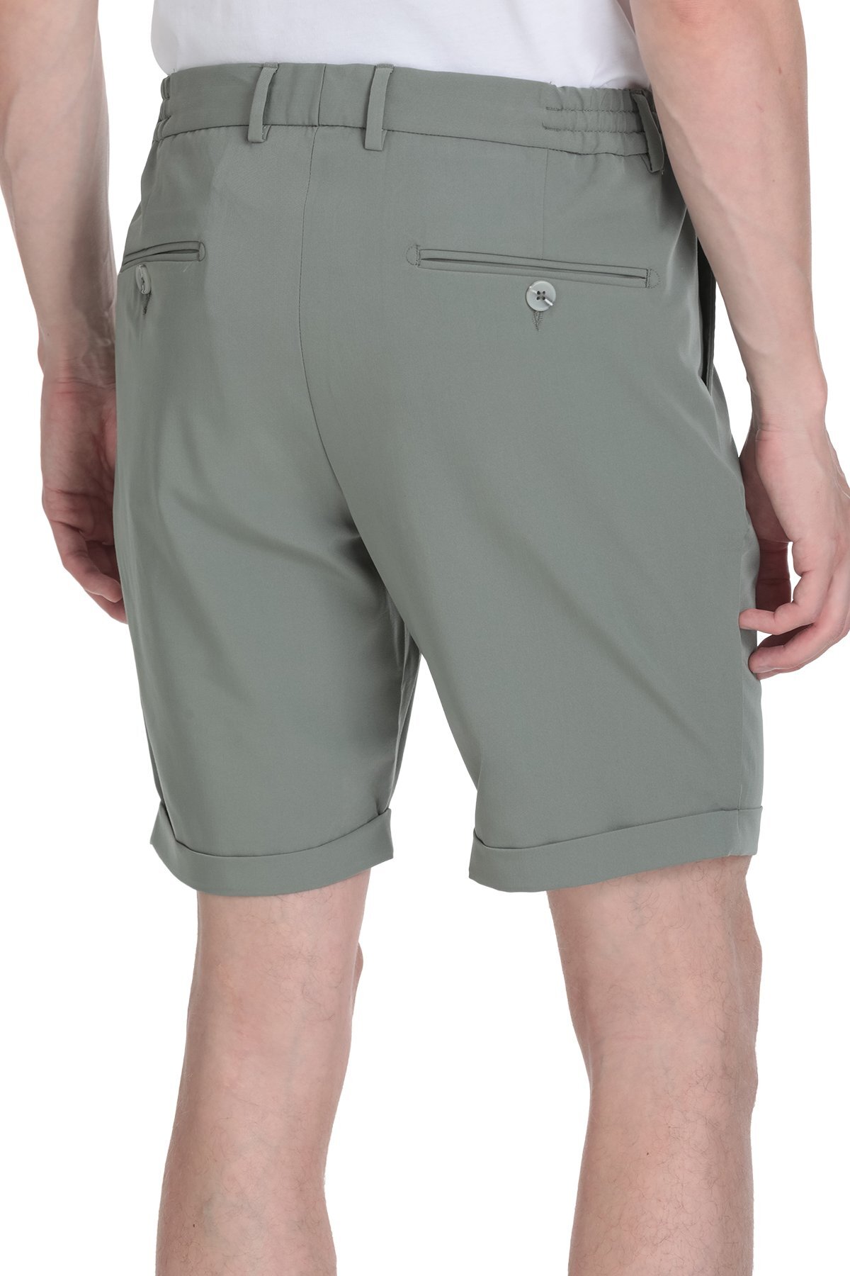 Yeşil Rahat Kesim Yandan Cepli Şort - 5