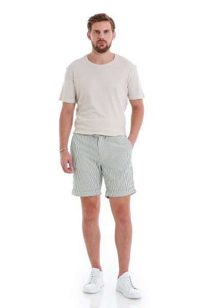 Yeşil Regular Fit Çizgili Yandan Cepli Şort - 2